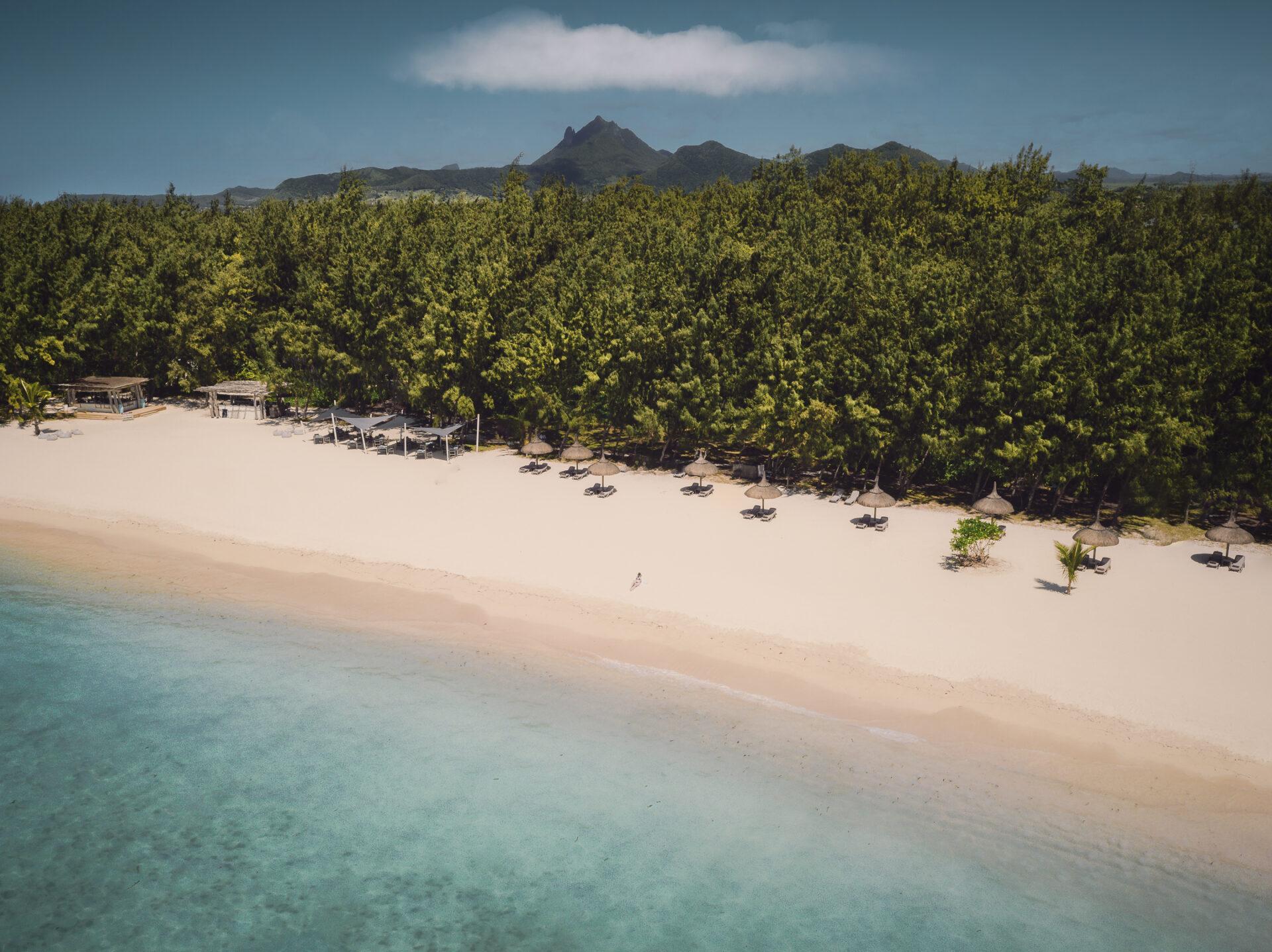 thedronebook_Four-Seasons-Mauritius4