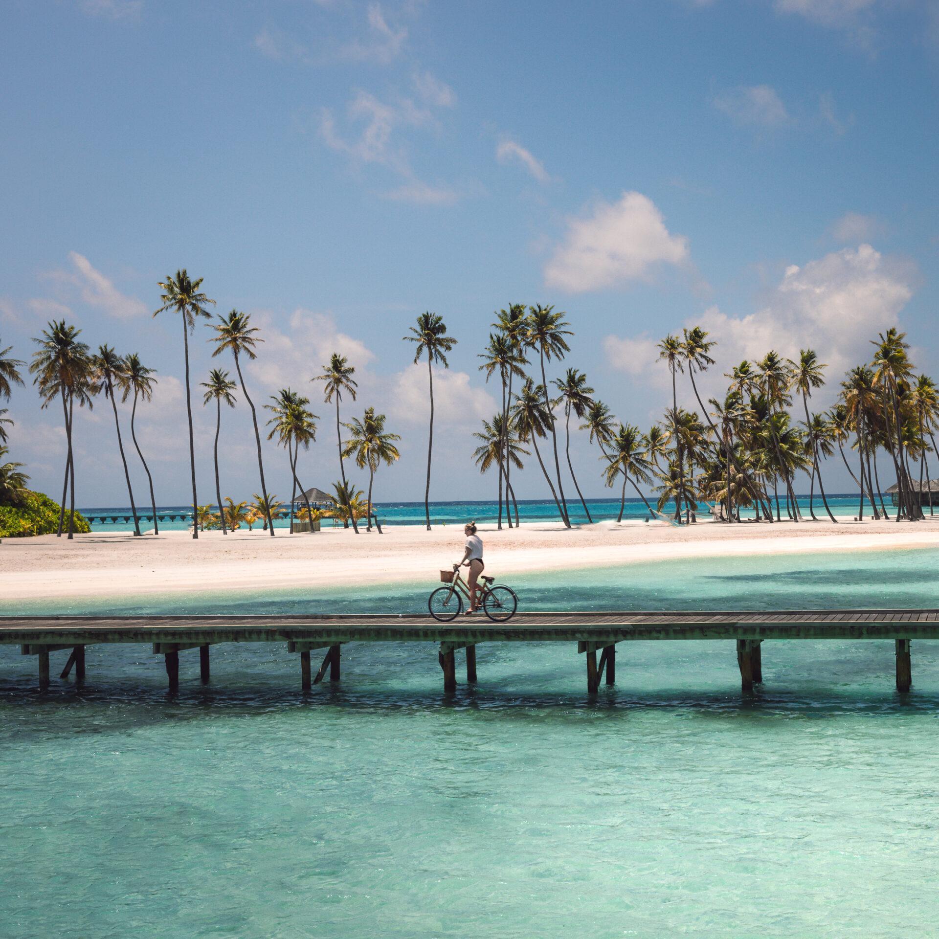 thedronebook_Gili-Lankanfushi-Maldives4