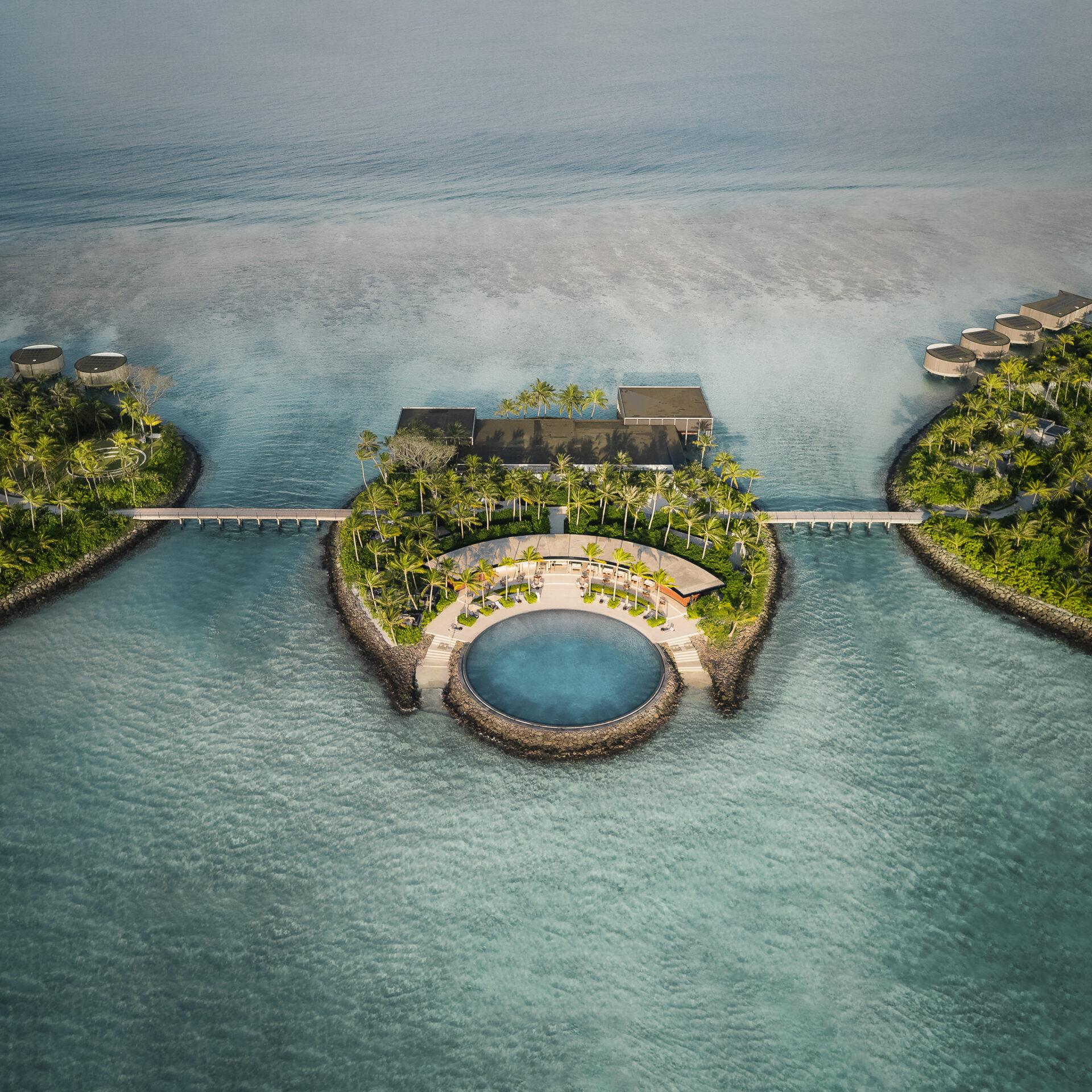 thedronebook_Ritz-Carlton-Maldives_3