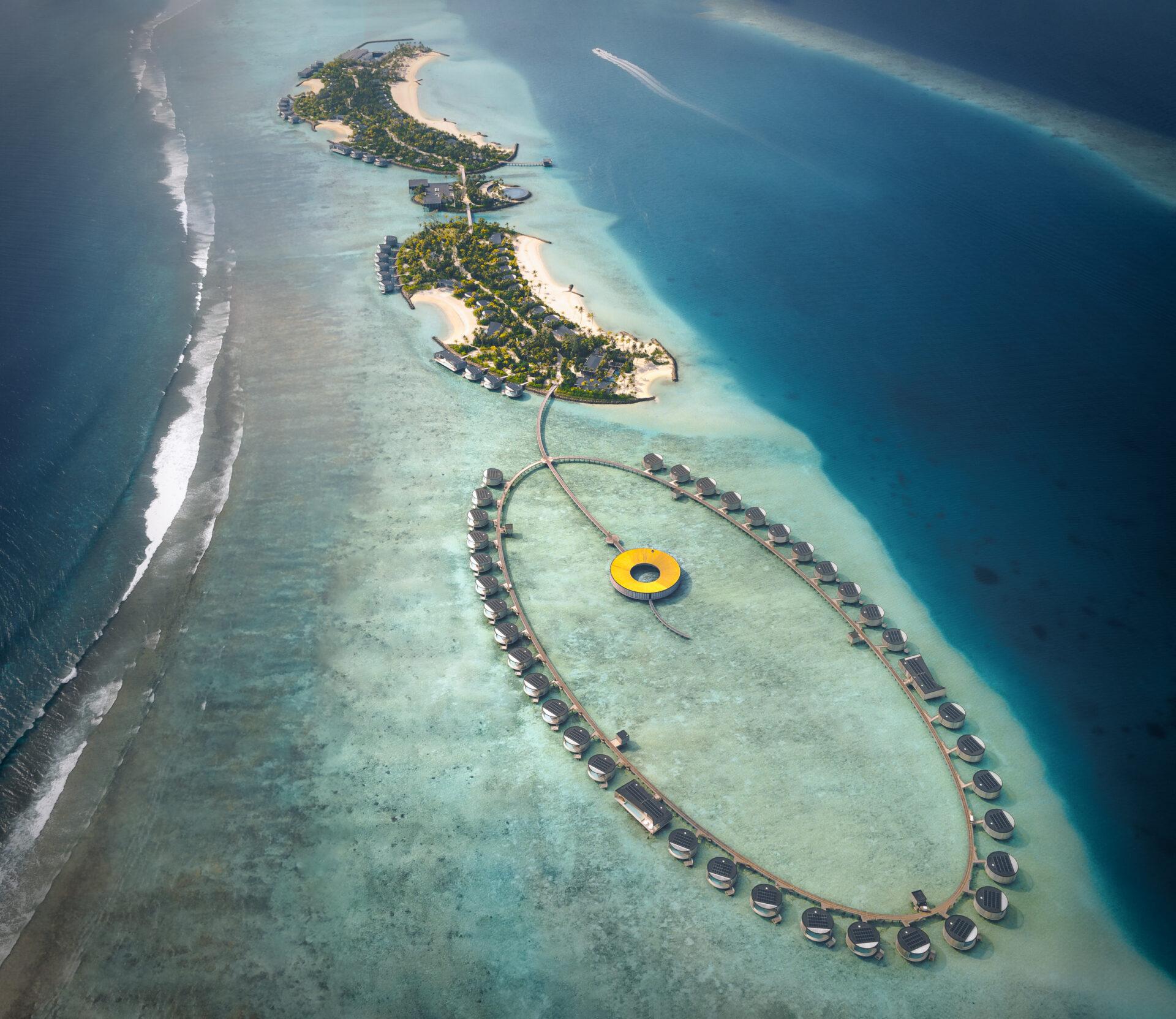 thedronebook_Ritz-Carlton-Maldives_5