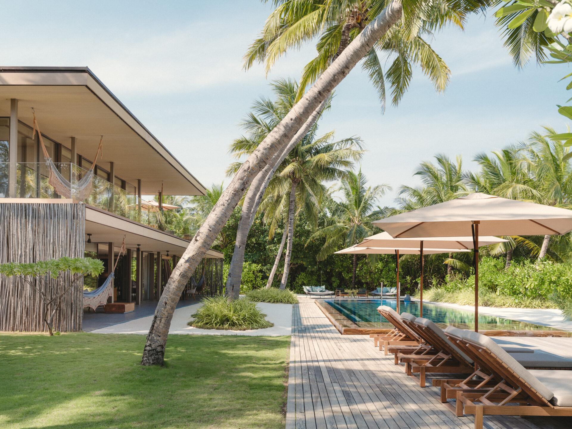 thedronebook_Patina_Maldives12