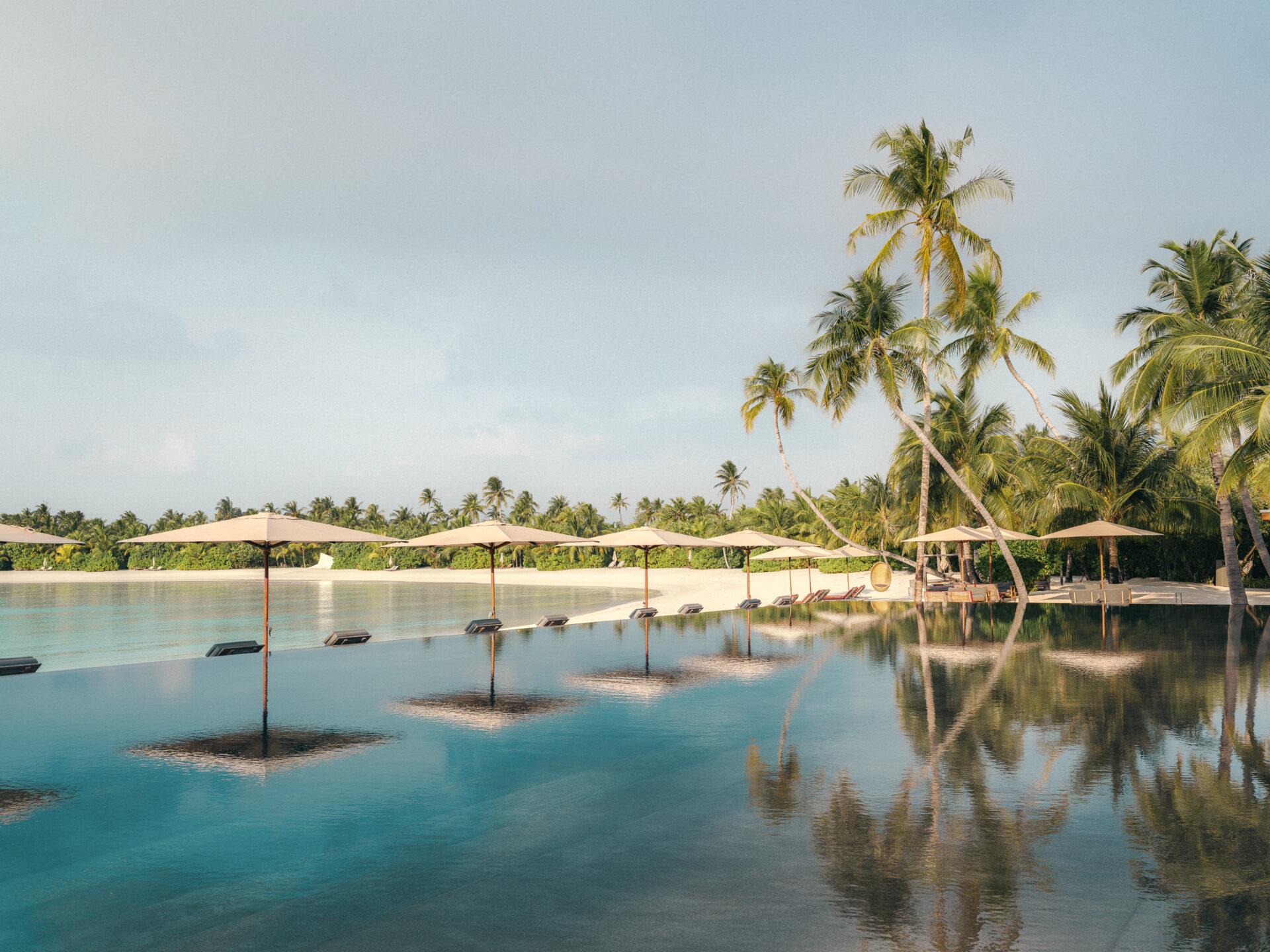 thedronebook_Patina_Maldives9