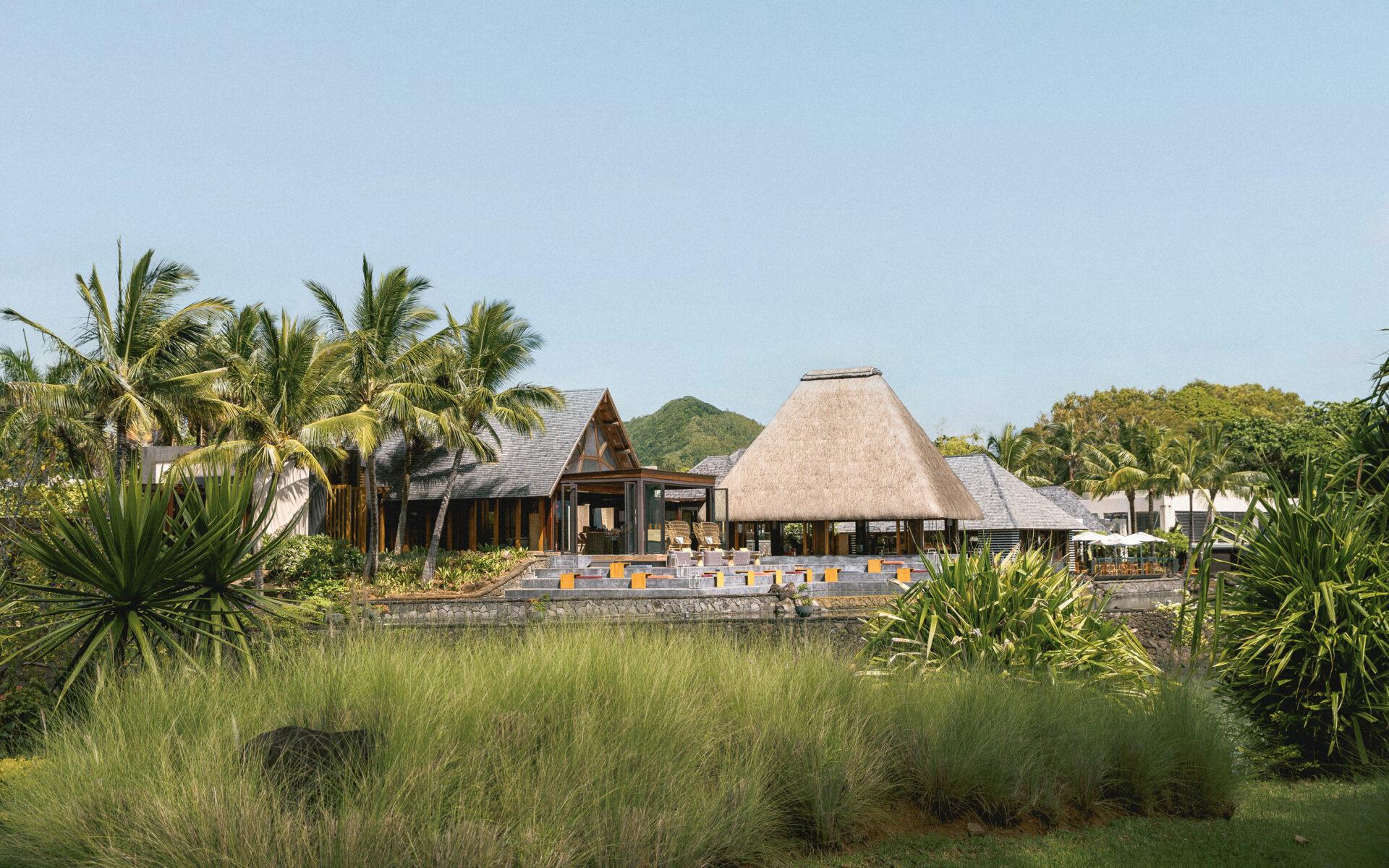 thedronebook_Four-Seasons-Mauritius11