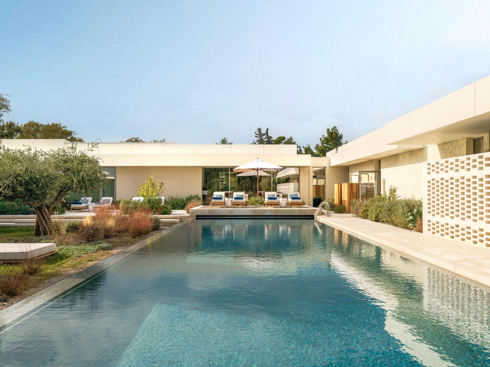 thedronebook_OneAndOnly-Aesthesis_2025_Greece18